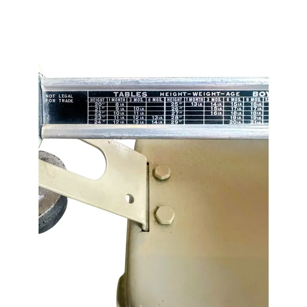 Vintage Detecto Baby Scale 30 lb Capacity Cream Metal Infant Scale